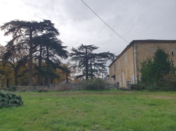 Image No.32-6 Bed House for sale