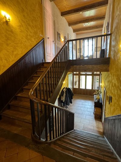 Image No.31-6 Bed House for sale