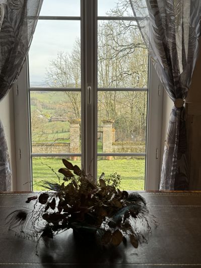 Image No.54-6 Bed House for sale