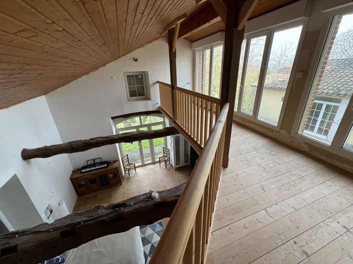 Image No.56-6 Bed House for sale