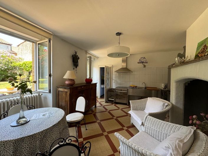 Image No.53-3 Bed House for sale