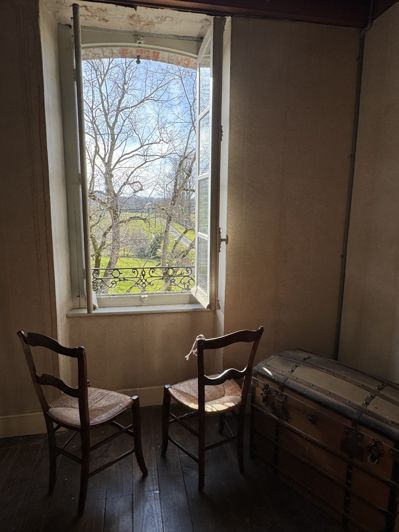 Image No.26-8 Bed House for sale