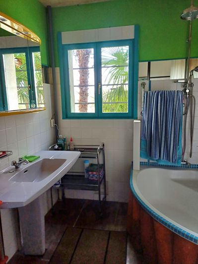 Image No.40-5 Bed House for sale