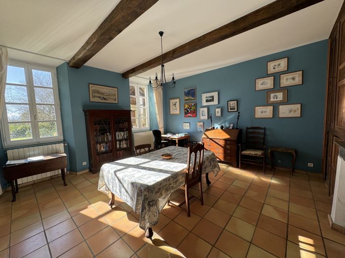 Image No.15-5 Bed House for sale