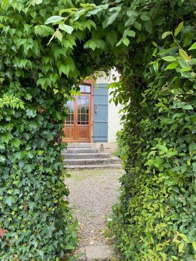 Image No.52-5 Bed House for sale