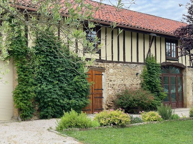 Image No.53-5 Bed House for sale