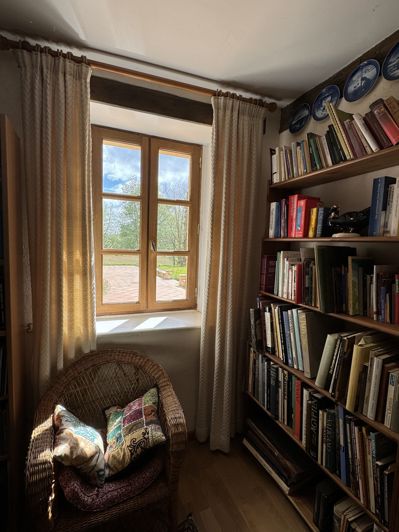 Image No.24-4 Bed House for sale