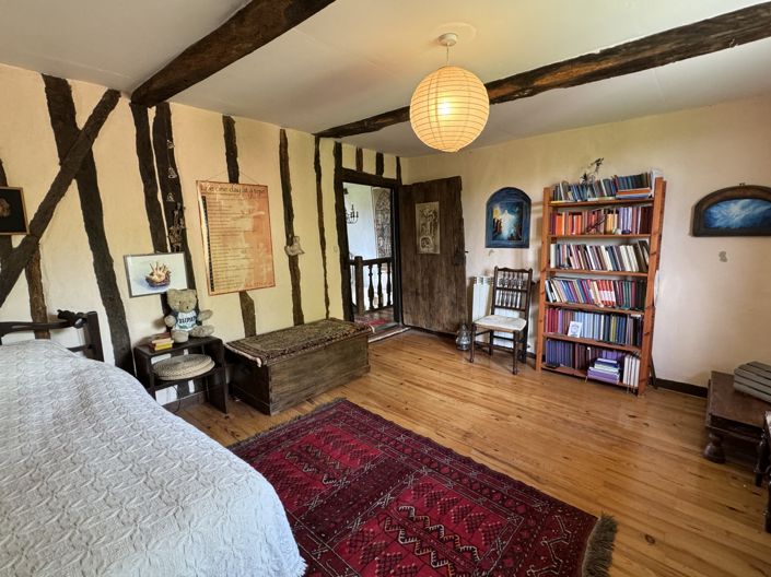 Image No.28-4 Bed House for sale