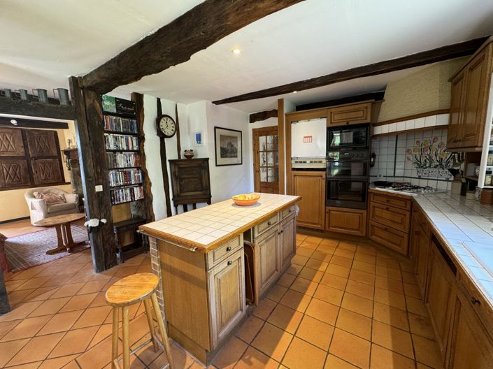 Image No.4-4 Bed House for sale