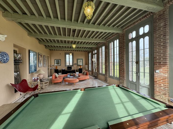 Image No.15-9 Bed House for sale