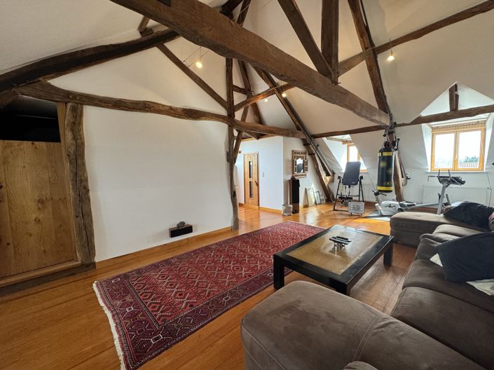 Image No.26-9 Bed House for sale