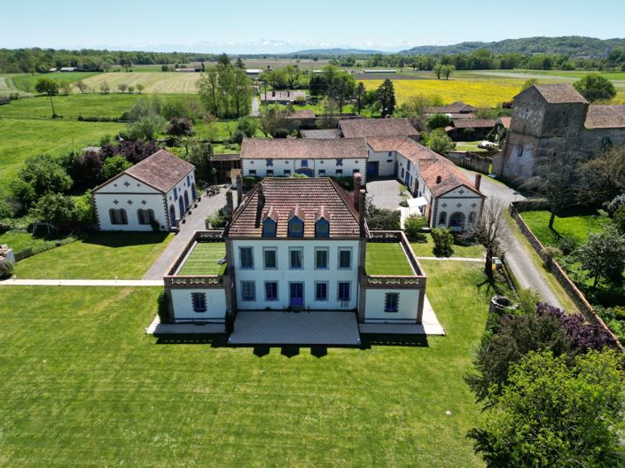 Image No.38-9 Bed House for sale