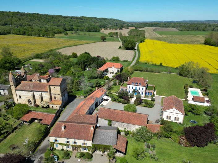 Image No.41-9 Bed House for sale