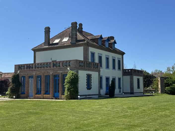 Image No.47-9 Bed House for sale