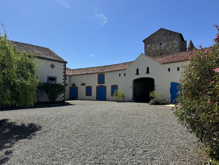 Image No.54-9 Bed House for sale