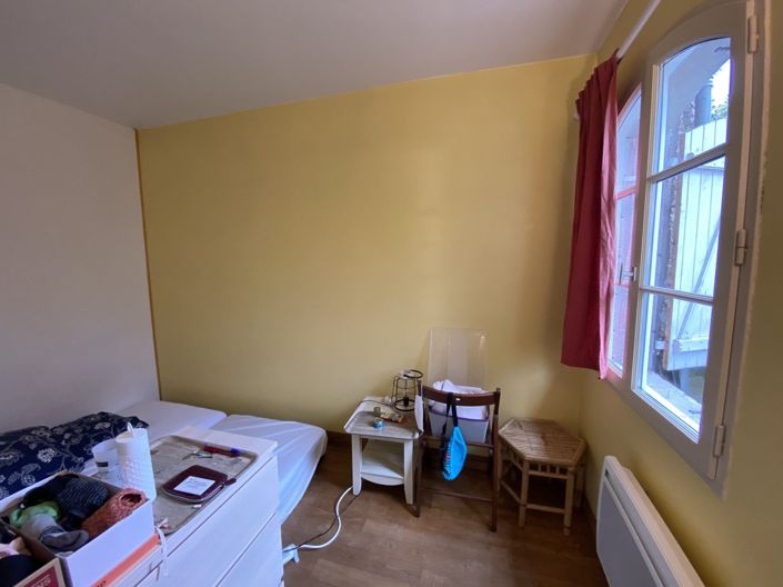 Image No.25-6 Bed House for sale