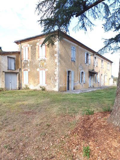 Image No.6-House for sale