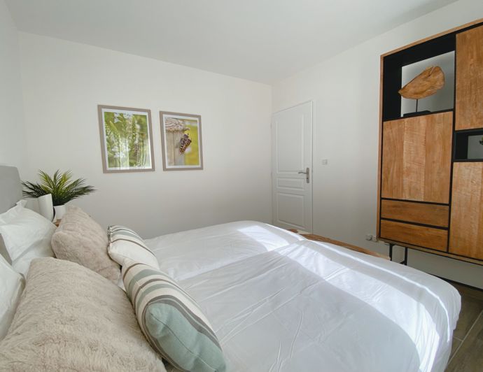 Image No.17-2 Bed Villa for sale