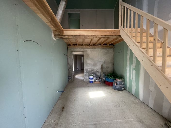 Image No.24-3 Bed Country House for sale