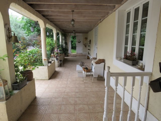 Image No.15-6 Bed House for sale