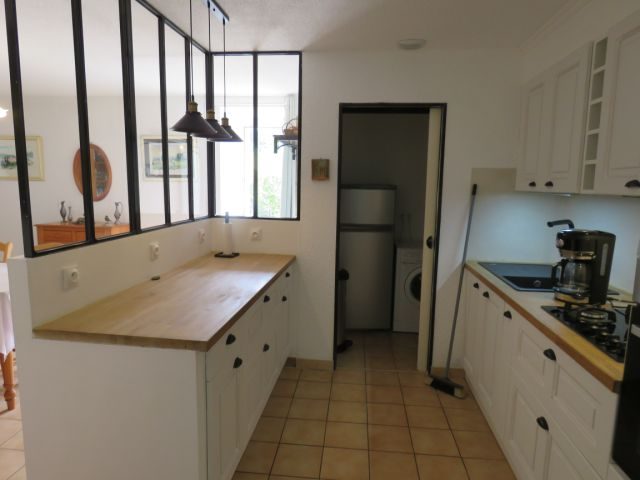 Image No.41-6 Bed House for sale