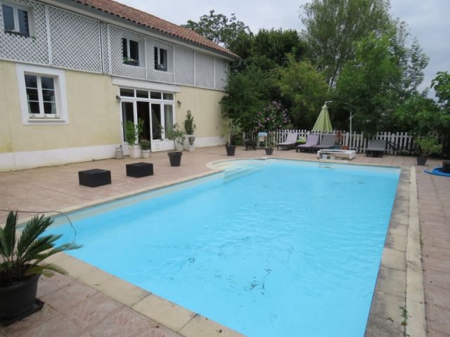 Image No.42-6 Bed House for sale