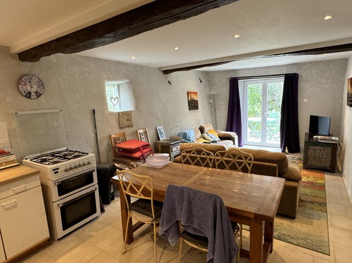 Image No.23-15 Bed House for sale