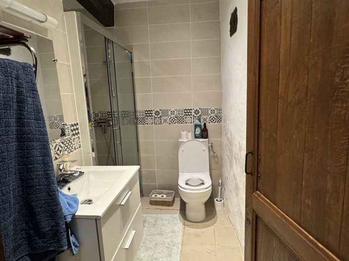 Image No.26-15 Bed House for sale