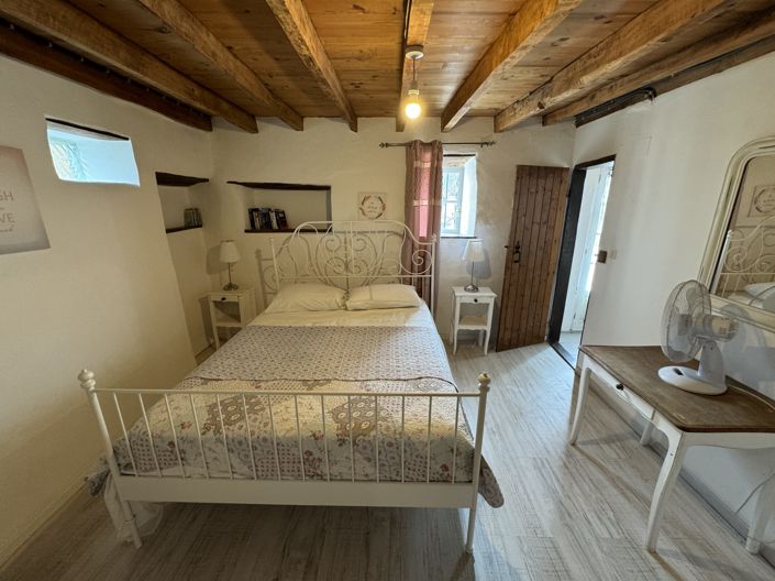 Image No.29-15 Bed House for sale