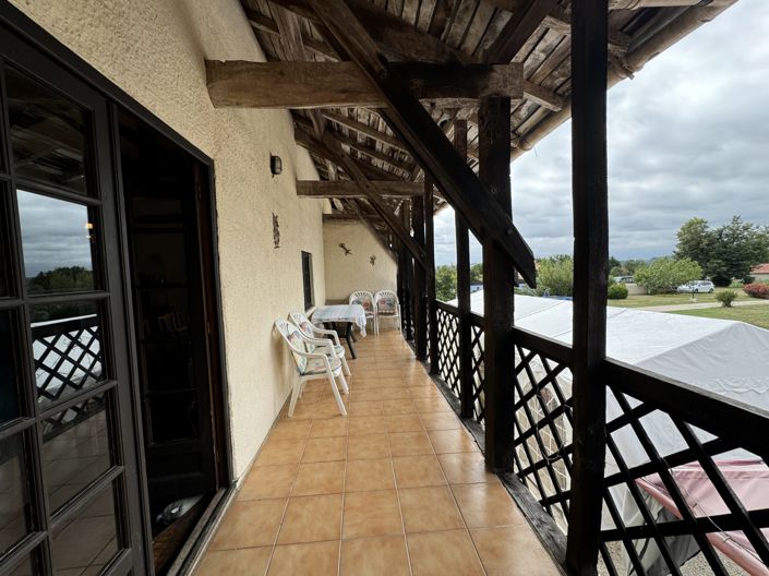 Image No.37-15 Bed House for sale