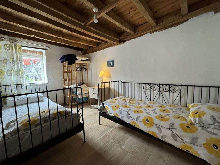 Image No.40-15 Bed House for sale