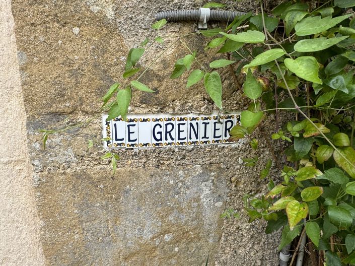 Image No.41-15 Bed House for sale