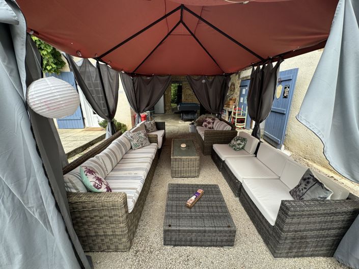 Image No.57-15 Bed House for sale