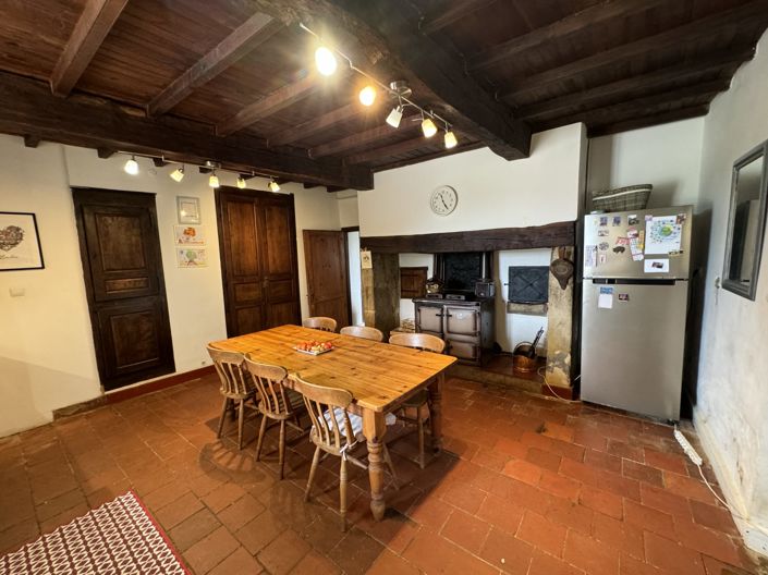 Image No.7-15 Bed House for sale