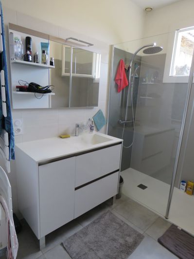 Image No.16-3 Bed House for sale