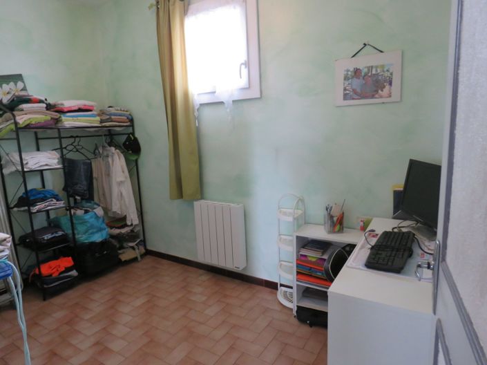 Image No.18-3 Bed House for sale