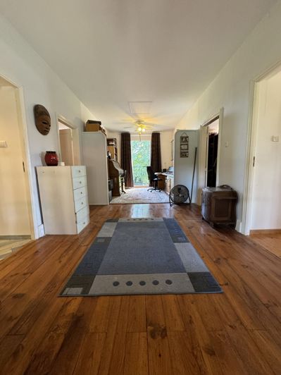 Image No.20-3 Bed House for sale