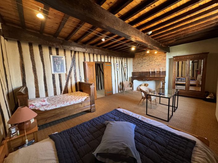 Image No.22-5 Bed House for sale