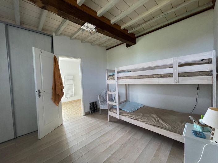 Image No.14-4 Bed House for sale