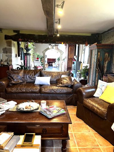 Image No.15-5 Bed House for sale