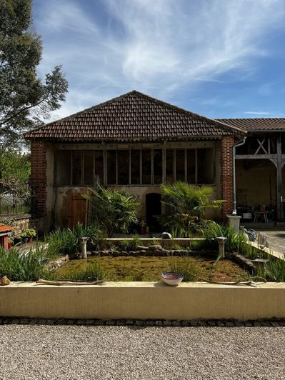 Image No.23-5 Bed House for sale