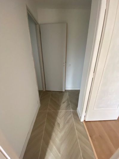 Image No.19-5 Bed House for sale