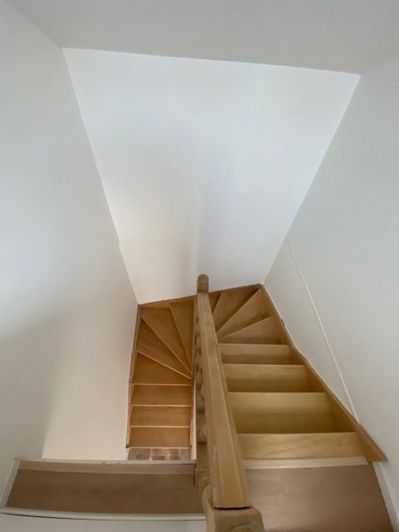 Image No.27-5 Bed House for sale