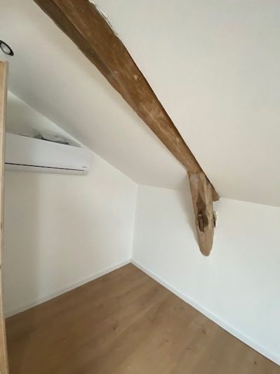 Image No.28-5 Bed House for sale