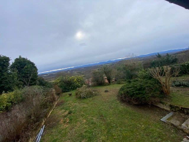 Image No.9-5 Bed House for sale