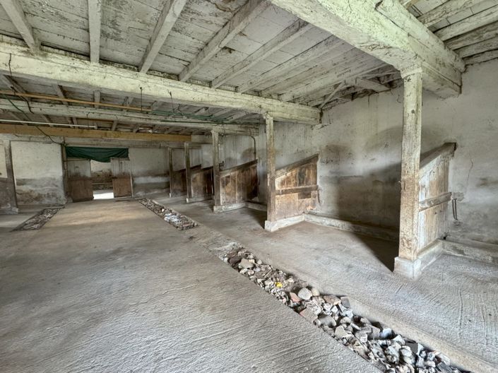 Image No.20-3 Bed House for sale