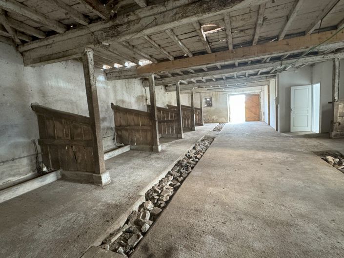 Image No.21-3 Bed House for sale