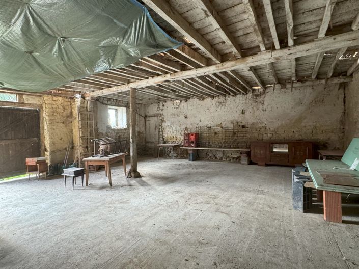 Image No.22-3 Bed House for sale