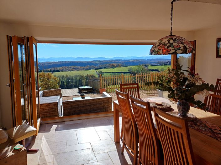 Image No.3-6 Bed House for sale