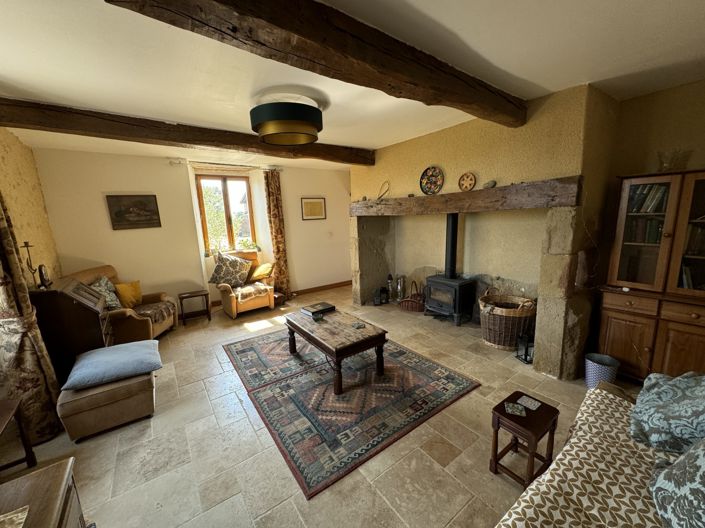 Image No.6-6 Bed House for sale